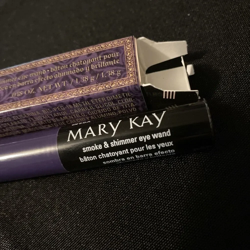 Mary Kay Smoke Shimmer Eye Wand Enchanted Mauve